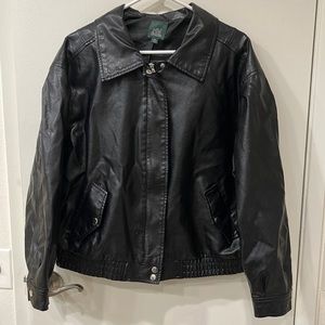 Wild Fable fake Leather/pleather jacket, size XXL, comfortable , 2 button pocket